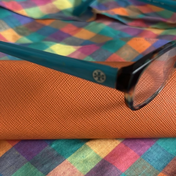Tory Burch “frames” - Picture 11 of 12